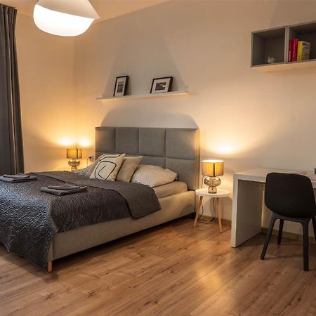 Apartman U Vystaviste オロモウツ エクステリア 写真